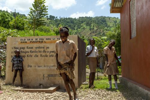 Mubea hilft in Haiti - Frauengruppen